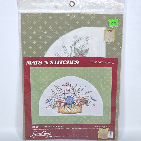 LynnCraft Mats N Stitches Embroidery Kit 50-604 Stenciled Basket Floral 12x9 USA - Picture 1 of 7